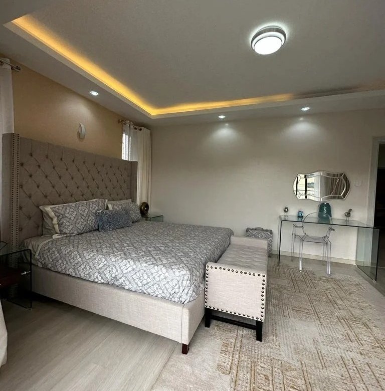 Imgi 118 WhatsApp Image 2023 11 17 at 15.14.49 768x785