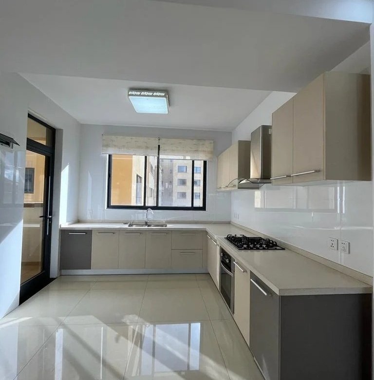 Imgi 118 WhatsApp Image 2023 11 24 at 20.57.02 2 768x785