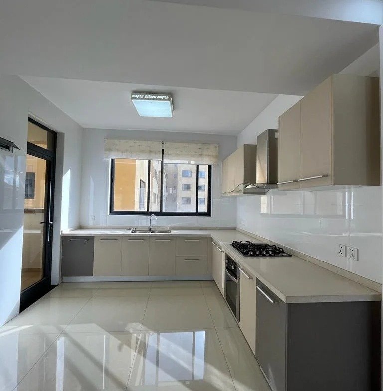 Imgi 118 WhatsApp Image 2023 11 24 at 20.57.02 2 768x785