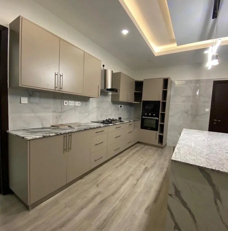 Imgi 122 WhatsApp Image 2023 12 10 at 14.10.19 8 768x785