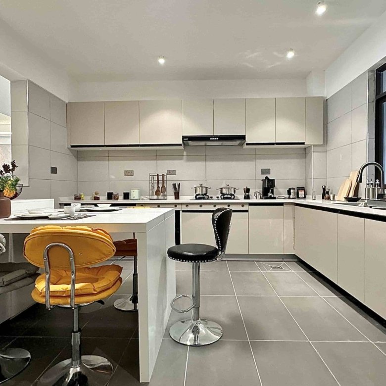 Imgi 23 1697276616 Comfy Kitch