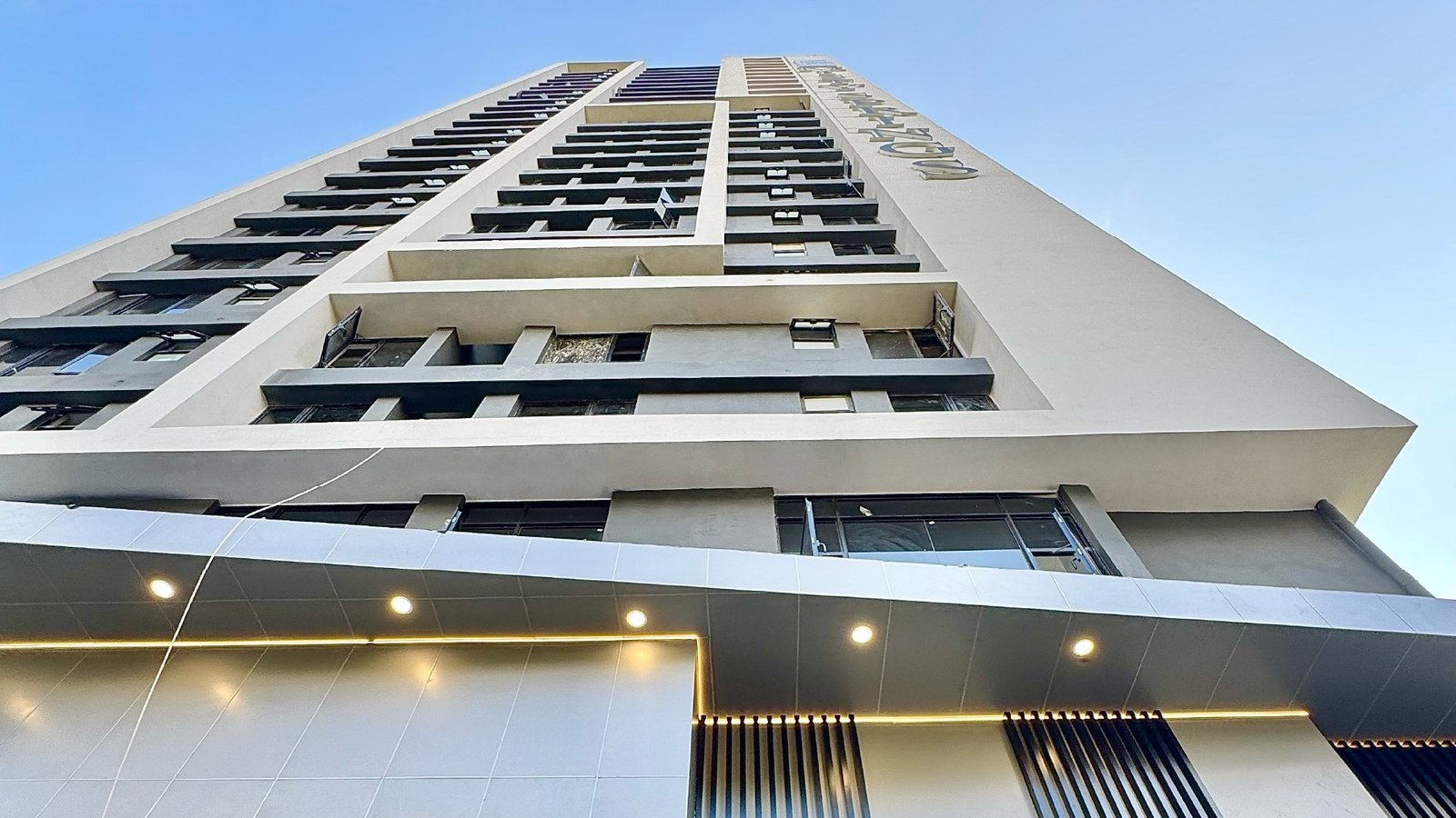 Imgi 28 1761127725 Untitled 1