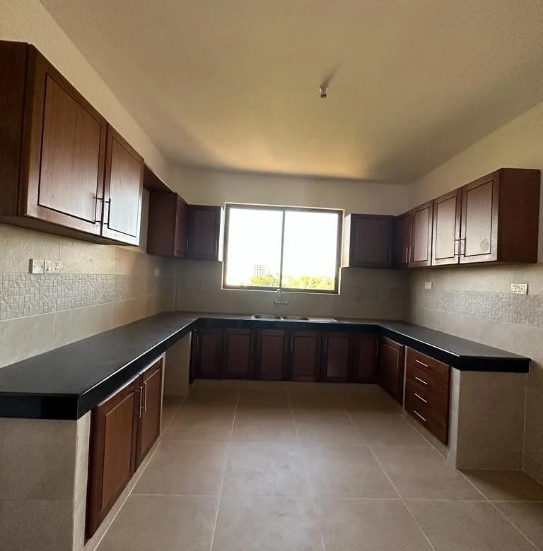 Imgi 2 WhatsApp Image 2023 10 02 at 19.18.12 1 768x785