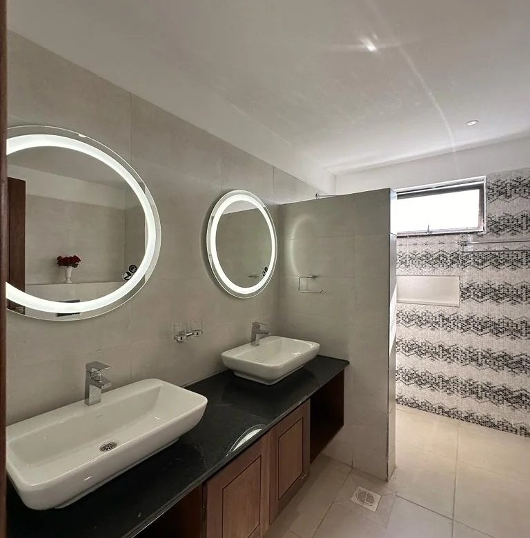 Imgi 2 WhatsApp Image 2024 01 23 at 15.02.27 1 768x785