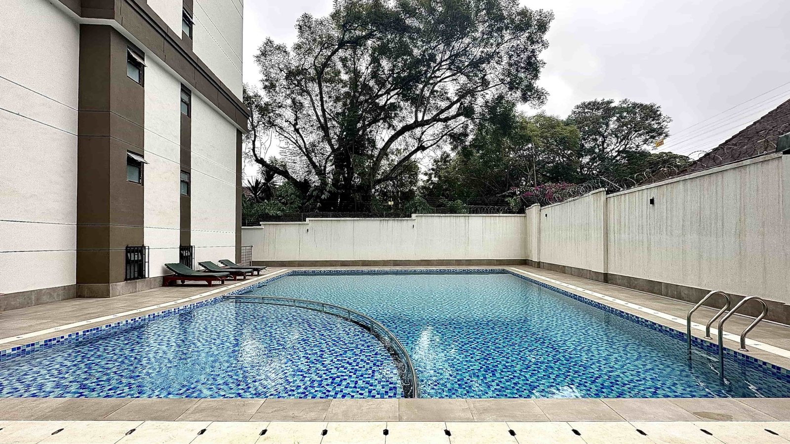 Imgi 3 1687251593 Swim