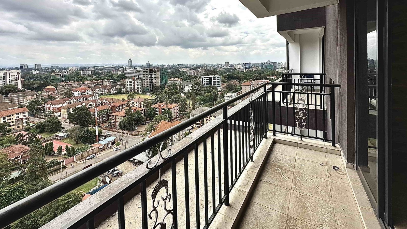 Imgi 4 1687160065 Balcony