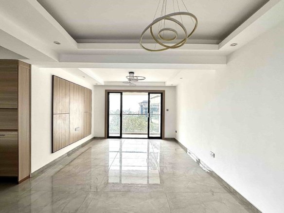 Imgi 4 1687251562 Sittingbal