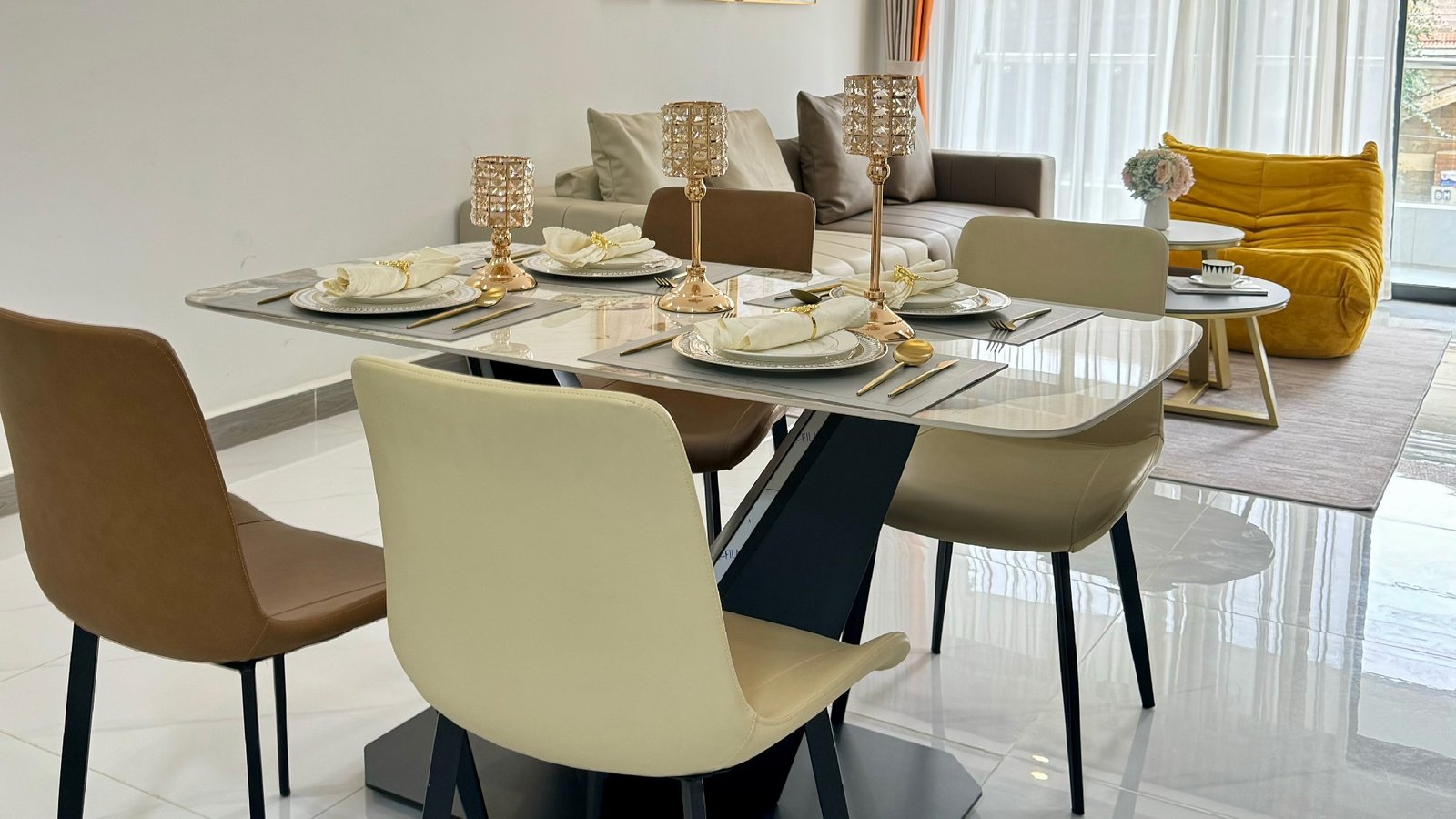 Imgi 4 1725344271 adorn