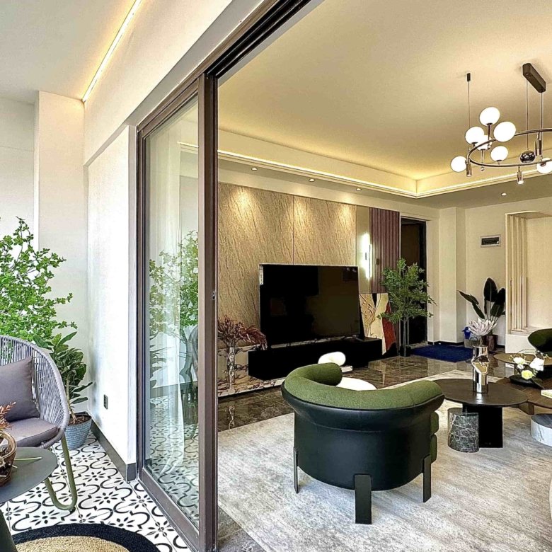 Imgi 5 1697276616 Comfy Balcony