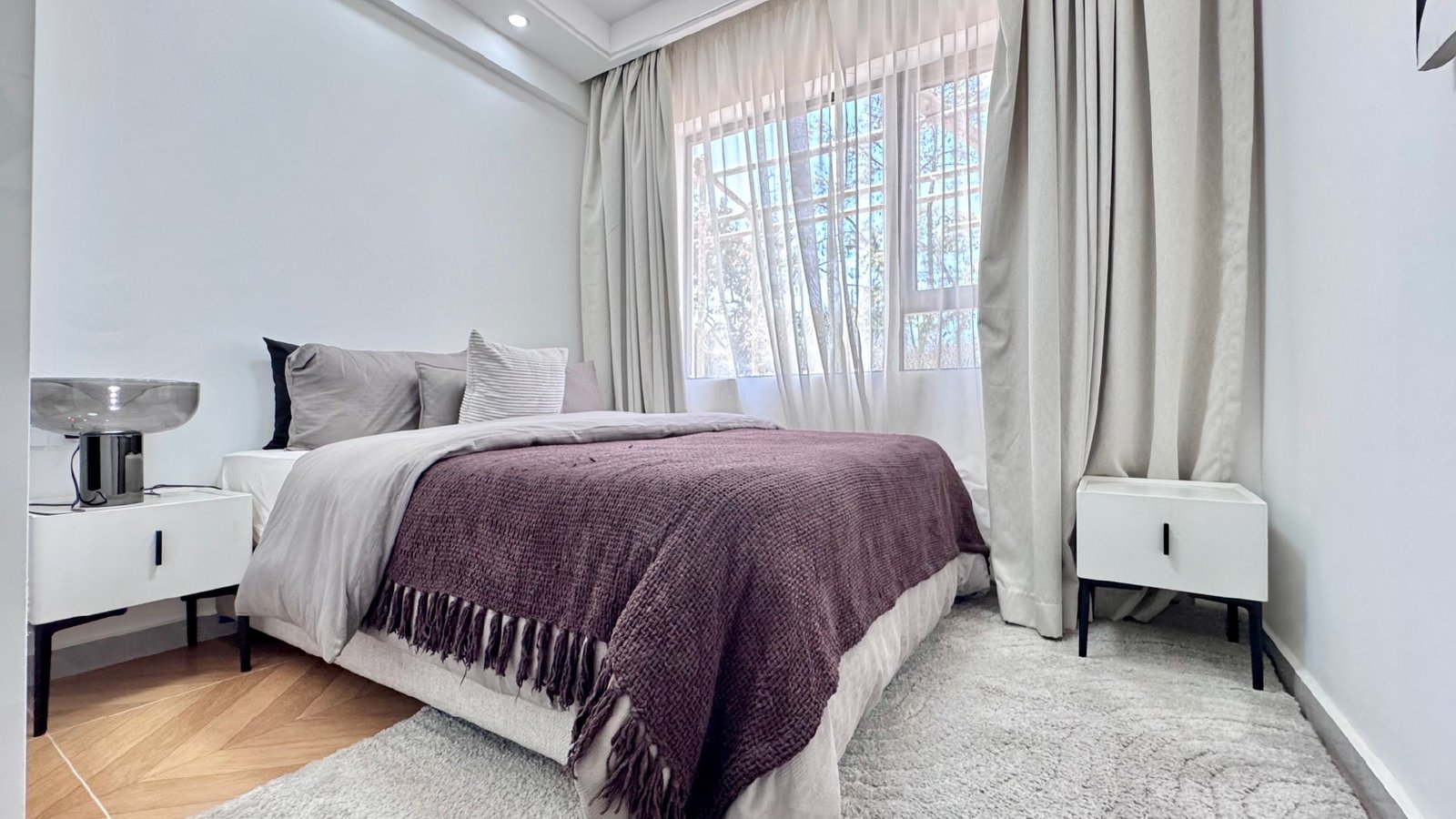 Imgi 5 1739949110 Bedroom1