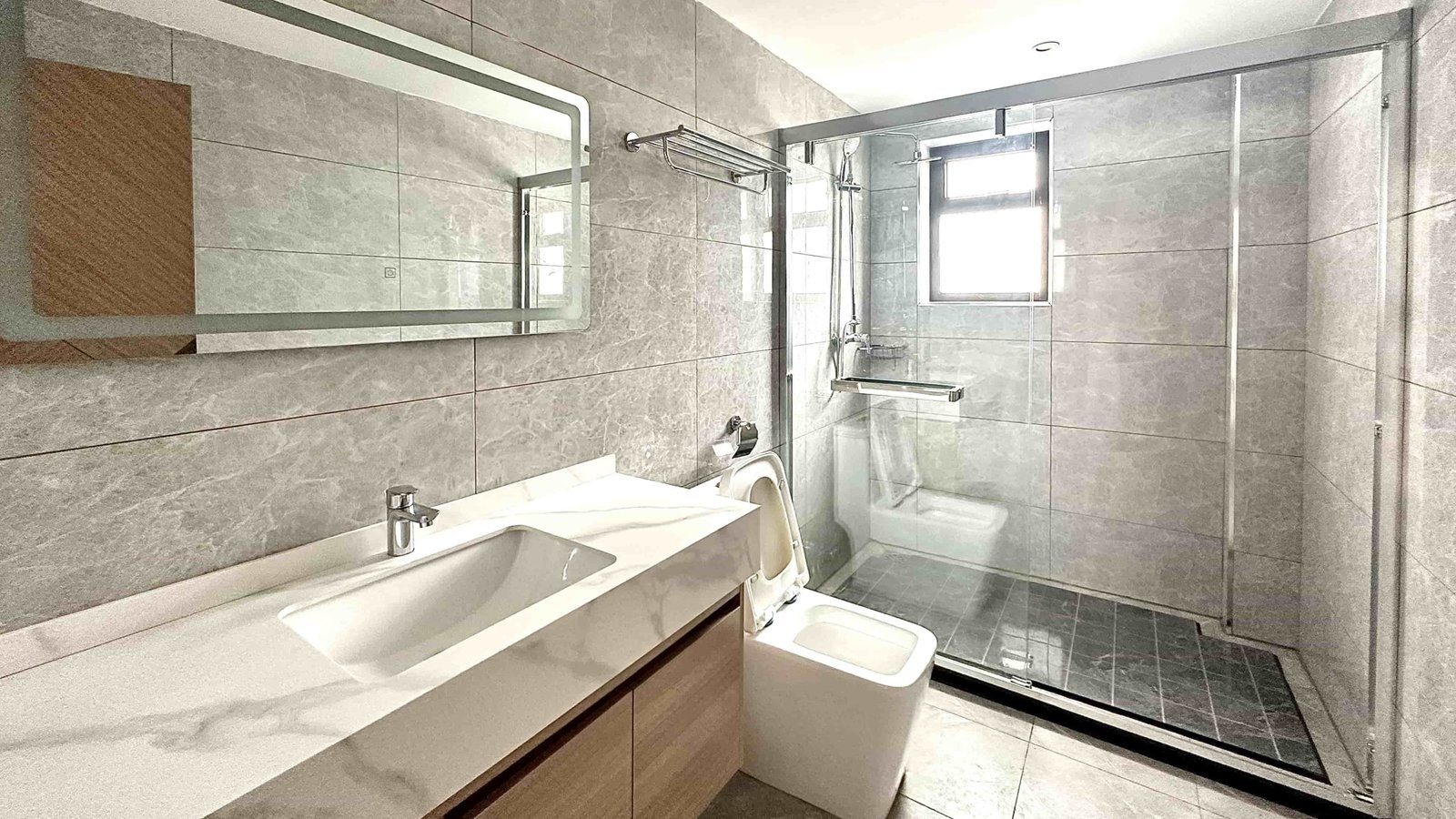 Imgi 9 1687251562 Bath1